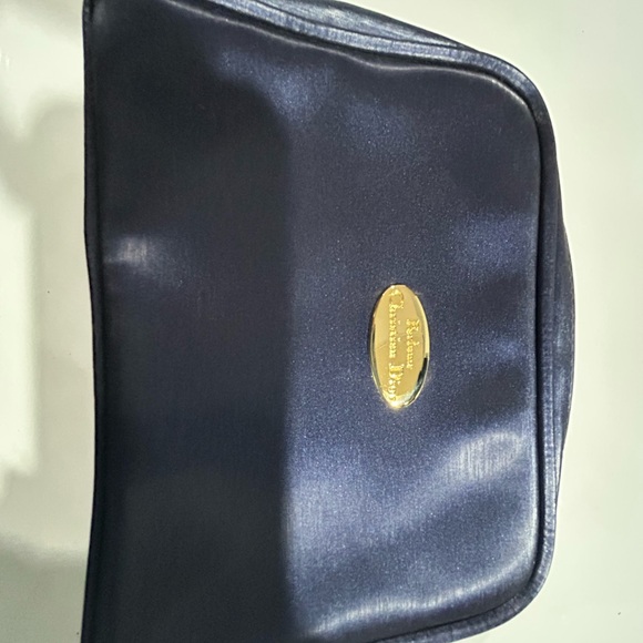 Christian Dior Perfume ., Women's travel toiletry bag, purple with gold plaque. - Picture 13 of 15